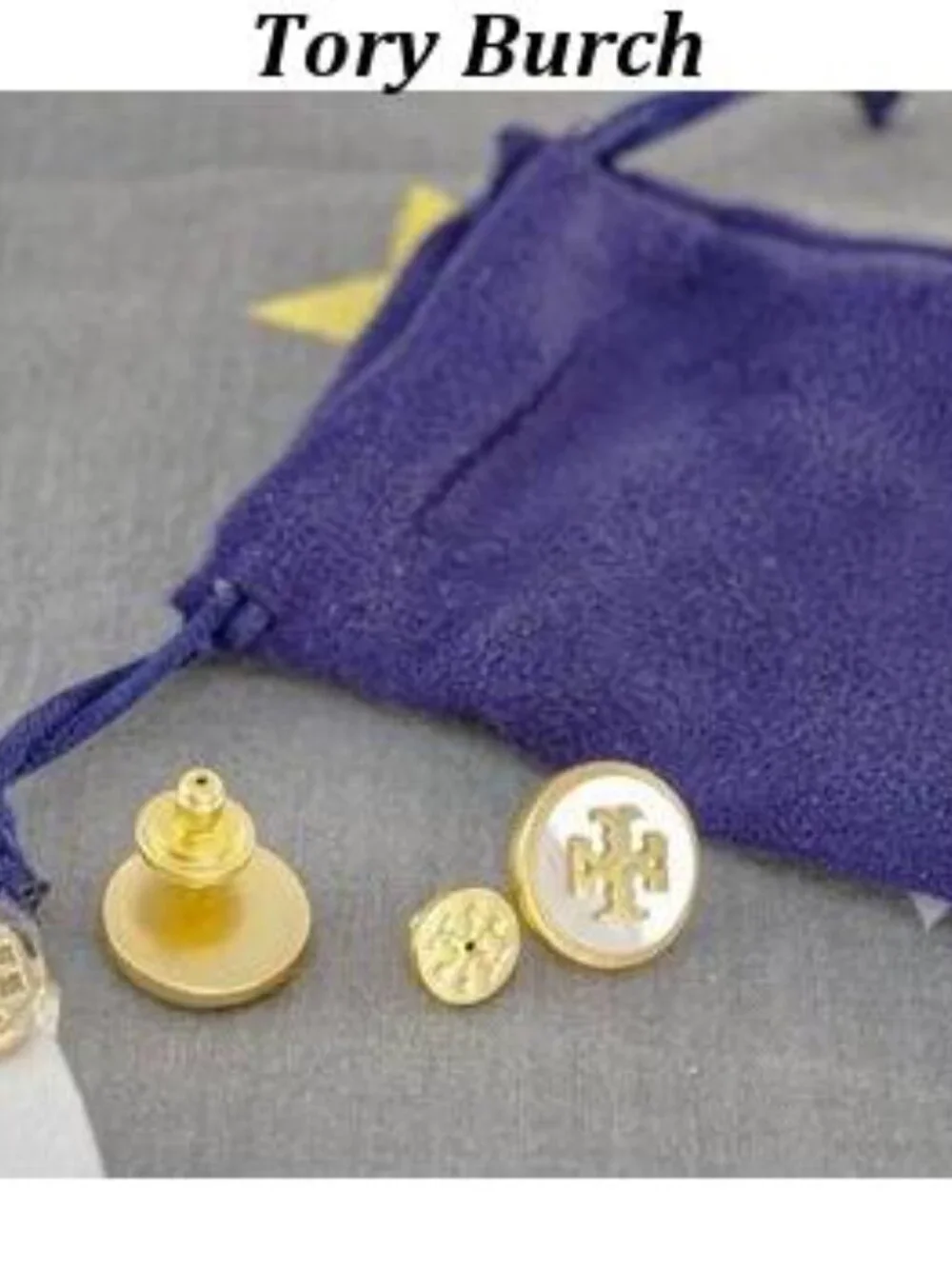 Tory Burch Roxanne Button Stud Earrings in Mother of Pearl